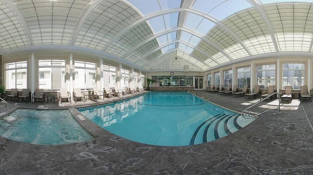 Hotel Doubletree By Hilton Nanuet Extérieur photo