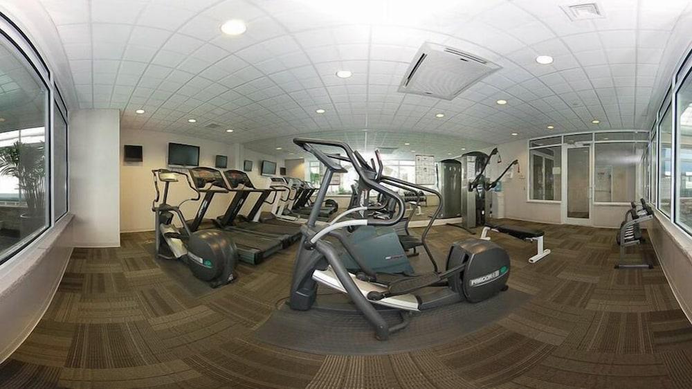 Hotel Doubletree By Hilton Nanuet Restaurant photo