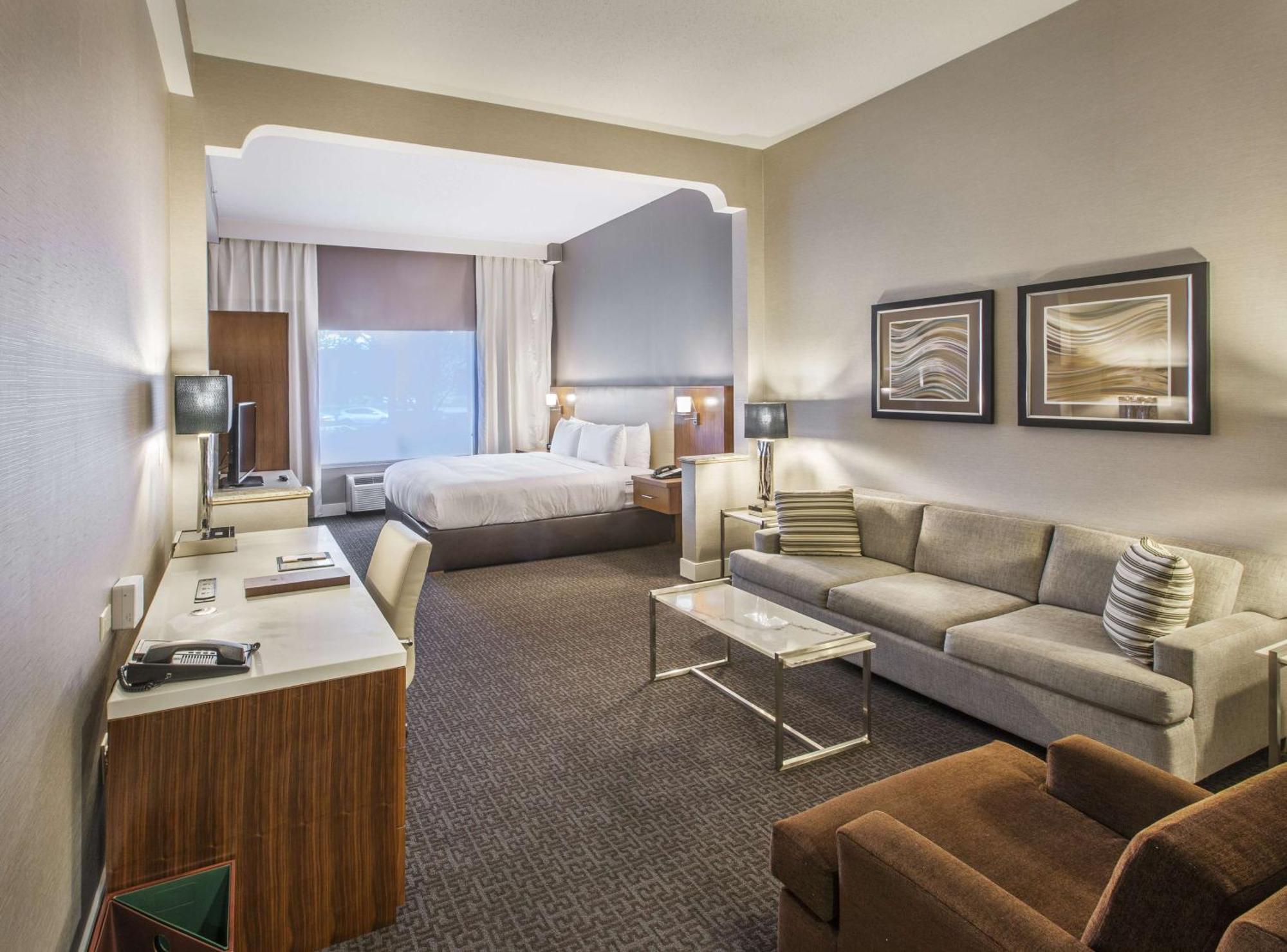 Hotel Doubletree By Hilton Nanuet Extérieur photo